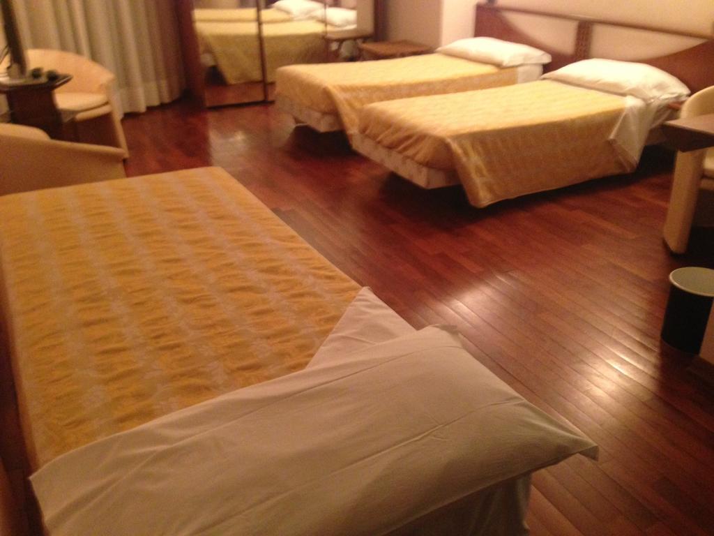 Hotel Sirenella Mele Quarto foto
